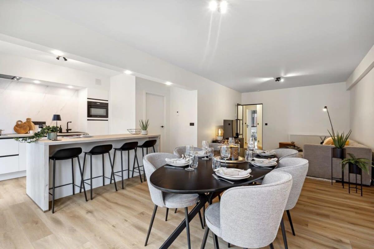 Fantastic And Centrally Located Apartment Oostende Buitenkant foto